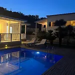 Casa Del Olivia Villa